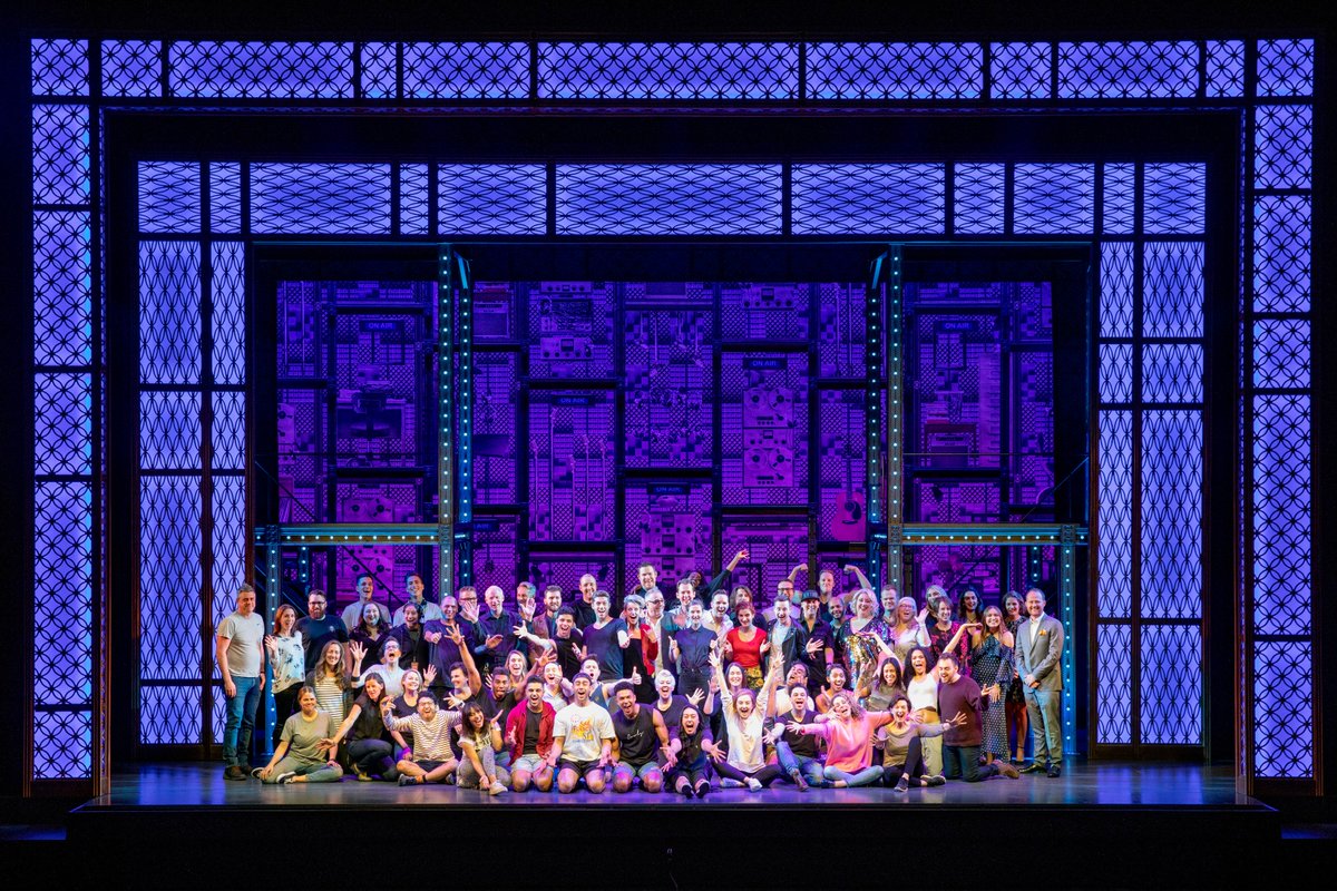 QPAC's tweet photo. Congratulations to the cast of 'Beautiful: The Carole King Musical' on a stellar opening last night #atQPAC, complete with glitter bombs and a standing ovation! Now playing until Sun 2 Sep: https://t.co/XGRGLOWrD5 #BeautifulInOz https://t.co/qWtqp2I7z6