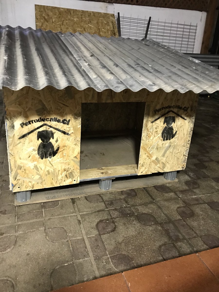 azabache_cris's tweet photo. Lista una nueva casita para proteger a los abandonados , ayúdanos a seguir ayudando ❤️🐶🐕 @PerrosPlazaHuem @pewos @Rebeca2402 @Sitak13 @Terrier_Chileno @Salvandopatit4s @Nibaldo_Meza @aluksicc @Curamapu_ @TonkaTP @Bienvenidos13 @PauliParisR @pezoa90 RT https://t.co/FX83ahaMC1