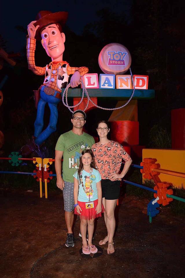 PtaPark's tweet photo. Allen Park PTA is happy to welcome Erin Velotti as the 2018-2019 PTA Secretary.

Erin is mom to 3rd grader, Rowan Martin. She is also an Allen Park alum herself. This is Erin's first year on the PTA board. https://t.co/0nBgogUV47