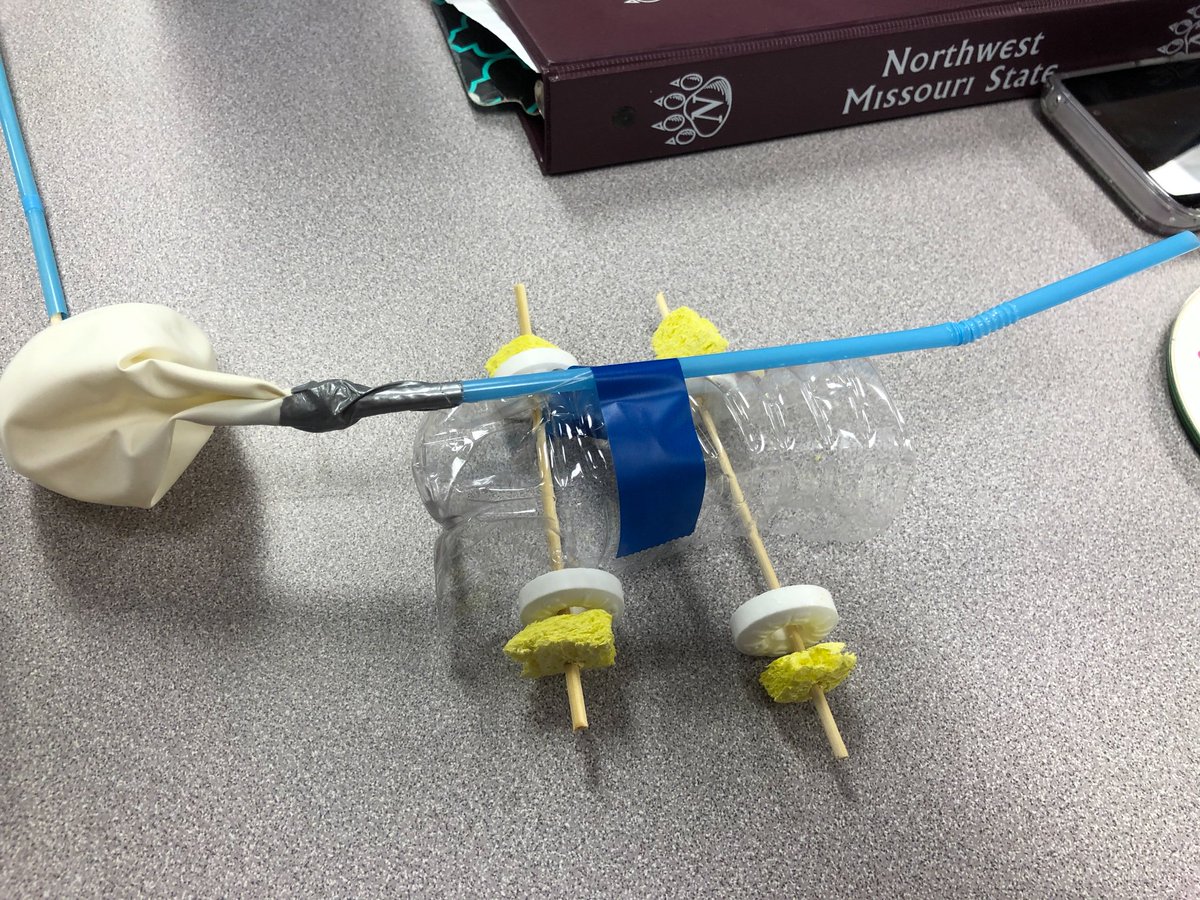 MissSMaldonado's tweet photo. Our 5th graders are going to have a blast trying to figure this out. @isdscience #essentialscience #isdstrong https://t.co/EiN84aQLtn