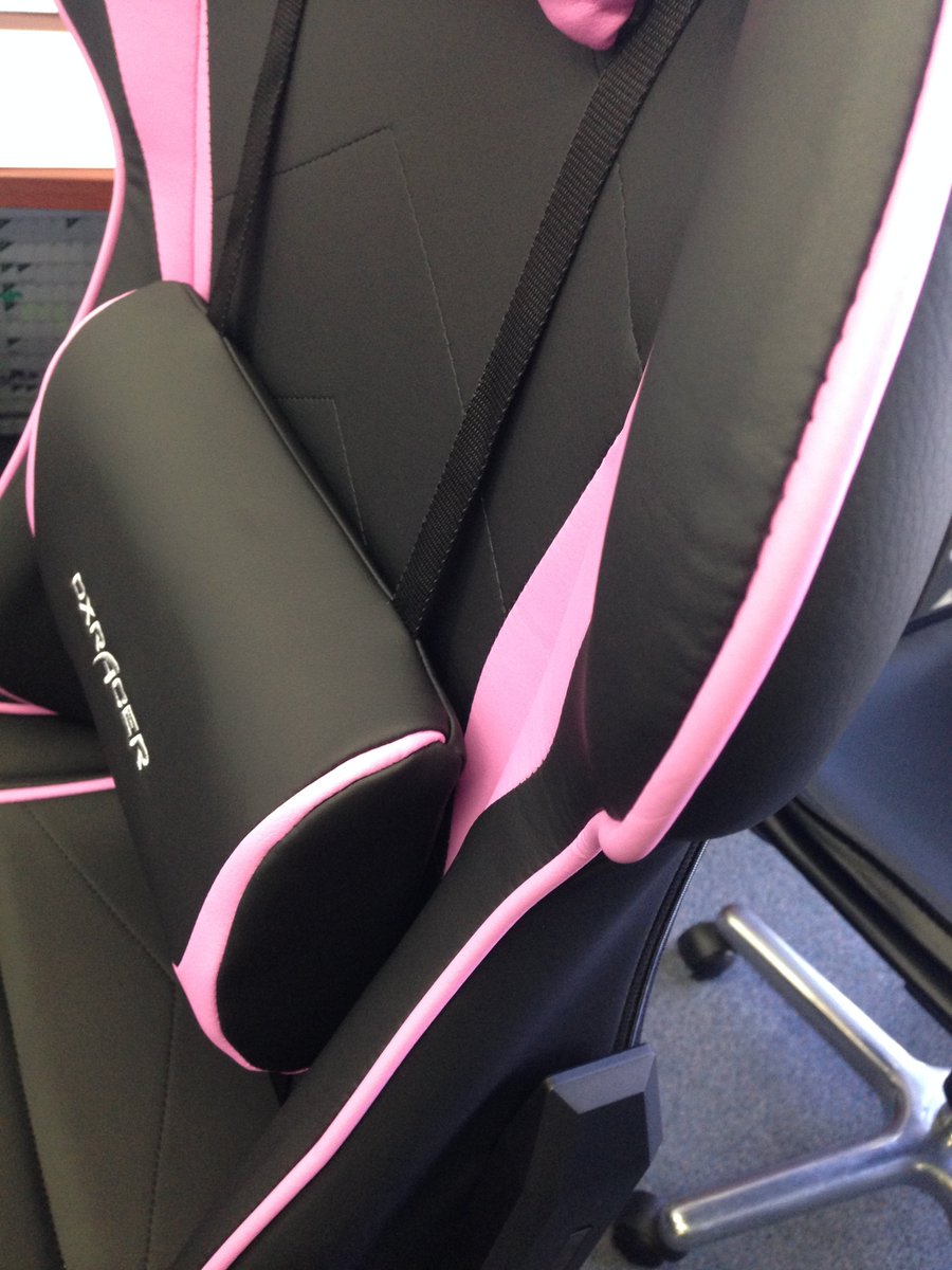DXRacer_Aus's tweet photo. Formula Series FD08 Pink Order now @DXRacer @DXRacer_Aus 
https://t.co/yfdrzk9tDB https://t.co/cBDE49TtsK