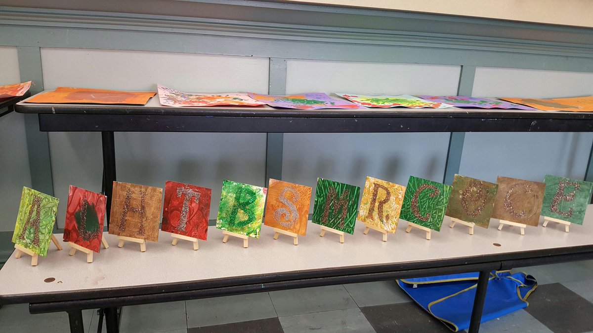 WhitinCommunity's tweet photo. Mini DaVinci! 

#davini #minidavinci #minicamp #art #painting #typography #typographydesign #kiddos #camp #summercamp #bestsummerever #campwhitin #followme https://t.co/iXG8e5ZyVw