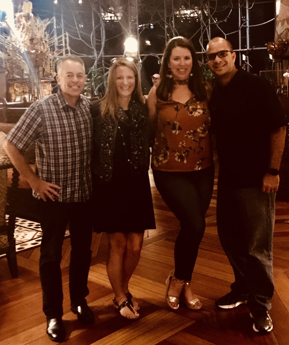 msreynolds70's tweet photo. Such an awesome night with great people! @annestl  @JeffHickman19 @dcp_ernesto #TeamTraining2018 #WeChangeLives #LoveThisTeam https://t.co/CGdHq72QcI