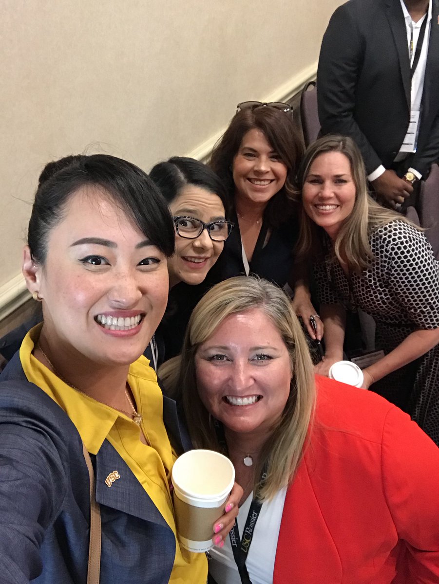 cindyyuribak's tweet photo. Good times reconnecting with Trojan friends at the USC Leadership conference! #uscedconf @BobcatGraham @hildamflores https://t.co/wKvSqnveKx