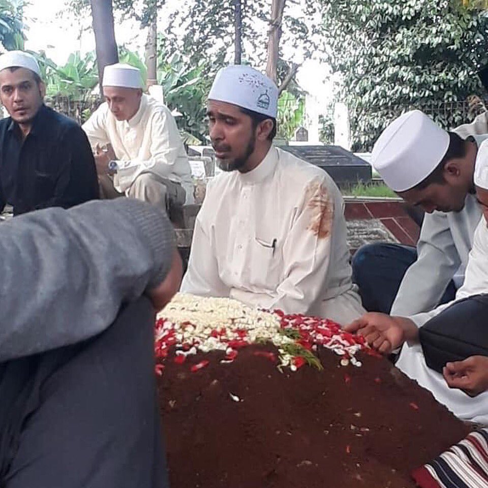 Asr On Twitter Deuwais Innalillahwa Innalillahirojiun Twitter