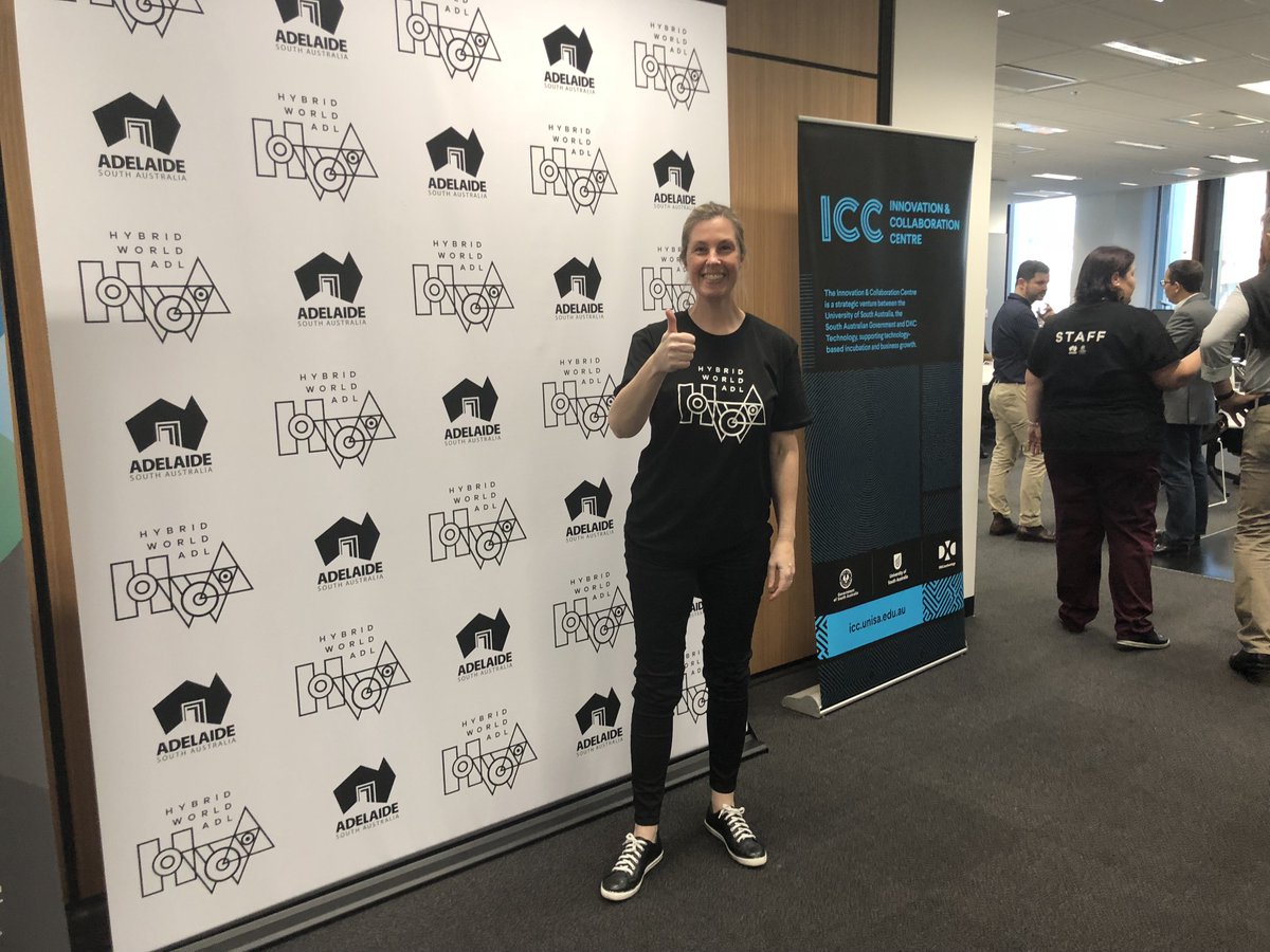 ICCAdelaideUni's tweet photo. @hybridworldadl Lab is in business with a great range of innovative people and ideas like engineering the ultimate single person vehicle and a way for scientific researchers to turn their papers into podcasts 💡👍 https://t.co/s0n7KJoIAS