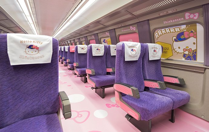 TimeOutTokyo's tweet photo. You need to see this Hello Kitty-themed shinkansen. https://t.co/WY6SudXx5S https://t.co/WMPdOPVskh