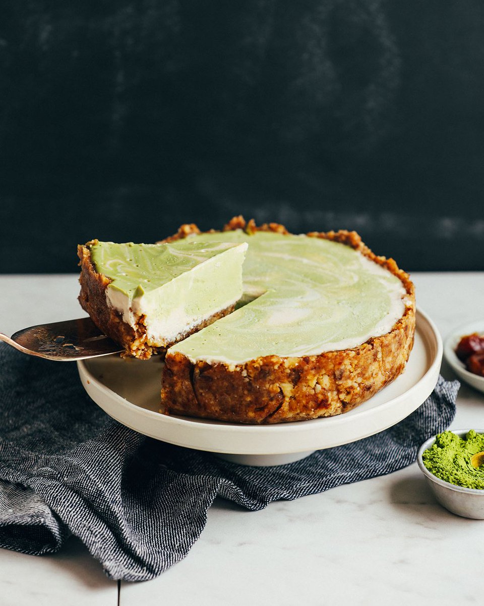 minimalistbaker's tweet photo. AMAZING Matcha Swirl Cheesecake! 🍵🍰Made in 1 blender, simple, naturally sweetened, + SO delicious! https://t.co/MWzyUsAscU #plantbased #glutenfree https://t.co/SDY1bjjyU7