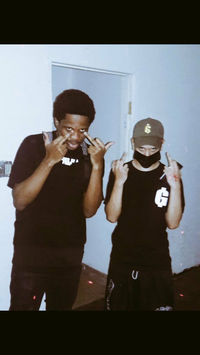 Relax_slikk's tweet photo. @JGRXXN  SEE YOU THIS SATURDAY WE FINNA GET CRAZY!!!!!!!!!!!!!!!!! 😈 &amp; A TROWBACK PICTURE WHEN U CAME TO PHOENIX FOR A RARE SHOW 🙏 3 YEARS AGO https://t.co/GMRvik861t