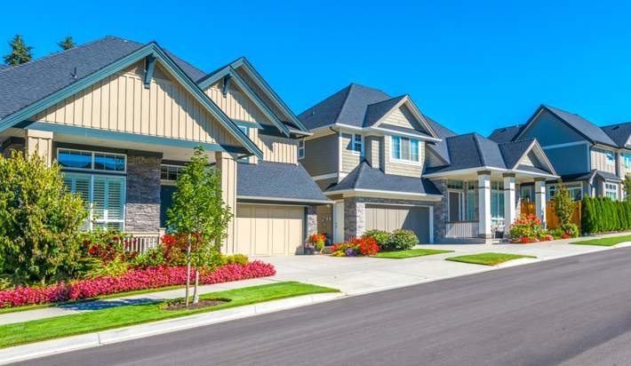 CRRIllinois's tweet photo. Notable buyer and seller trends of 2018. The good news: Buyers and sellers know they still need agents: https://t.co/HWPTVTlAY9 https://t.co/WKDJsKQ0xf