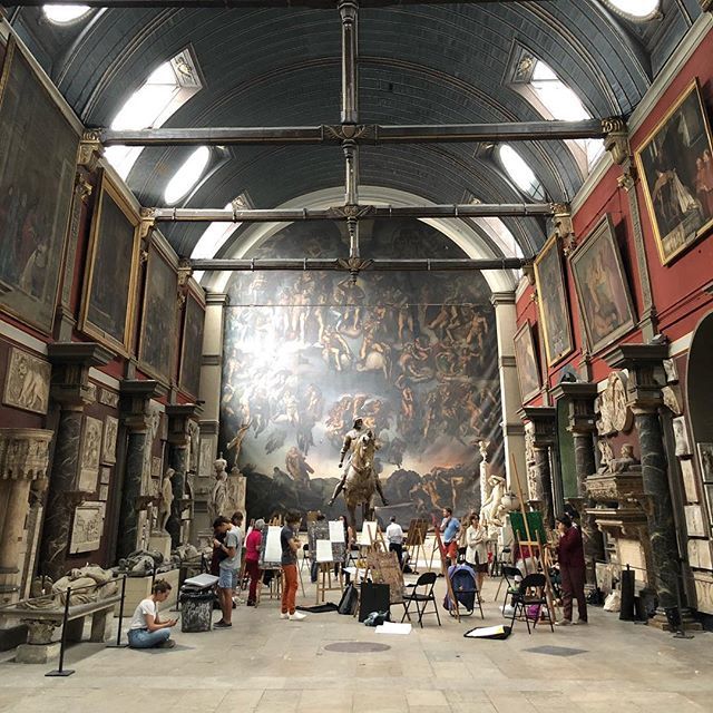 Gaud_Sculpture's tweet photo. Week #2 at the National Fine Arts School in #Paris. Intensive #Drawing workshop in the Chapel with #livemodels. Wonderful! #beaux-Arts #Ensba #Paris #France #arts #artysummer #gaud https://t.co/t6s4j1VDgD