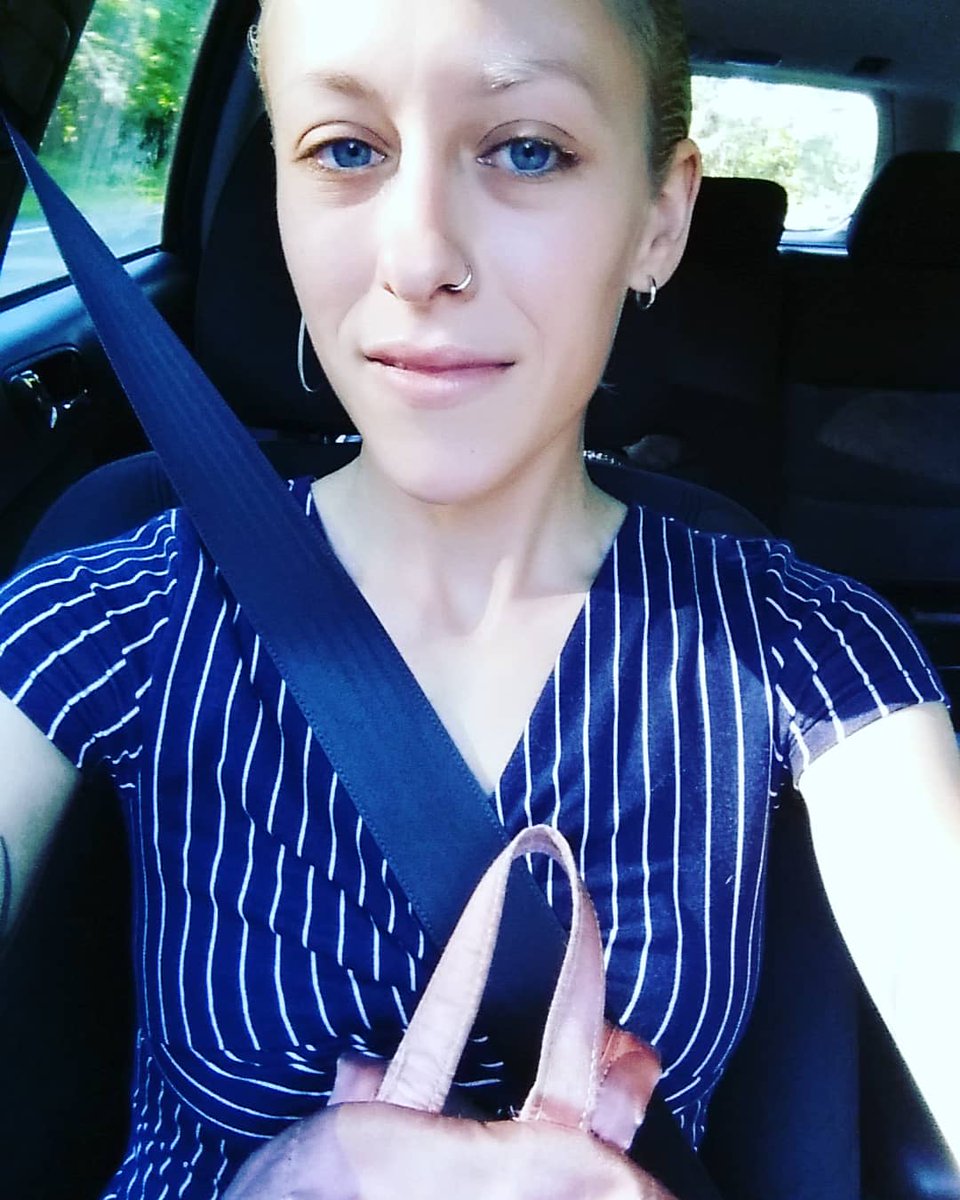 katiemusic's tweet photo. On my way to play @SofarNYC tonight! β¨ I love driving in New York City β€ #nyc #sofarsounds #sofarsoundsnyc https://t.co/mxv69iv8VU