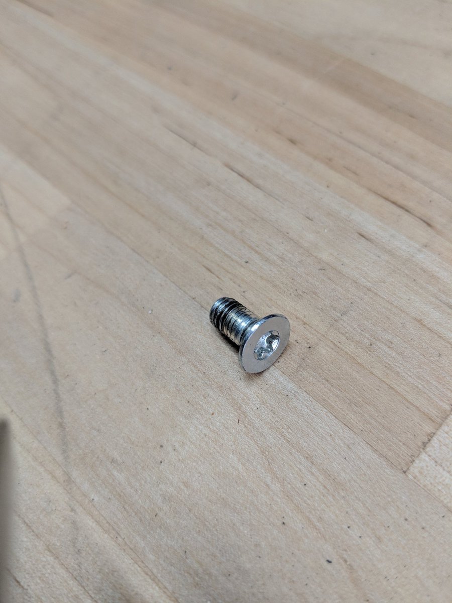 MaxFConserva's tweet photo. Hey @OttobockUS_CA, lost a screw from our 17LA3=20 ankle joint in the gym, can you send me the specs so I can try and find a replacement? https://t.co/udk3jTLEw9