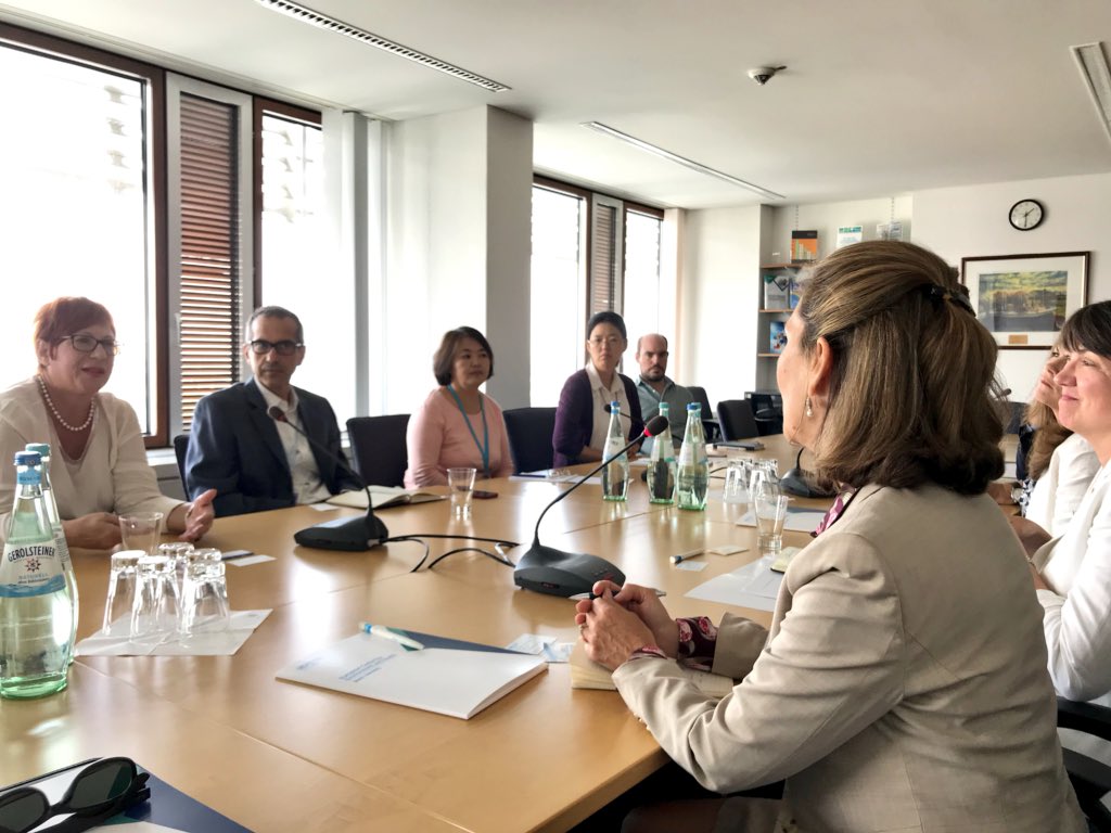 FirstLadyVA's tweet photo. We’ve had great meetings this week with @QMUL in the UK and the @WHO_Europe team in Germany about healthy environments for healthy children. They’re doing exciting work and we look forward to continuing the discussion with stakeholders at home! https://t.co/zPGQIIYtr2