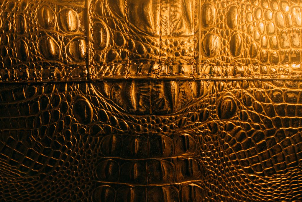 JinbiToken's tweet photo. The Cryptocurrency market has adopted some of gold’s benefits with the creation of crypto currencies such as bitcoin, a digital coin that can easily be transferred between peers anonymously within seconds #jinbitoken #crypto #blockchain #technology #gold #innovation https://t.co/ZfIO5usvaO