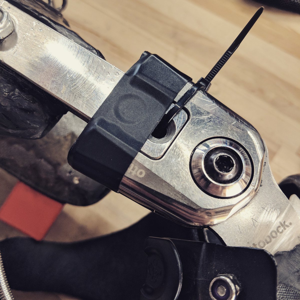 MaxFConserva's tweet photo. In the meantime, fine German engineering meets electric tape and zip ties. https://t.co/kbrc5lLCX9