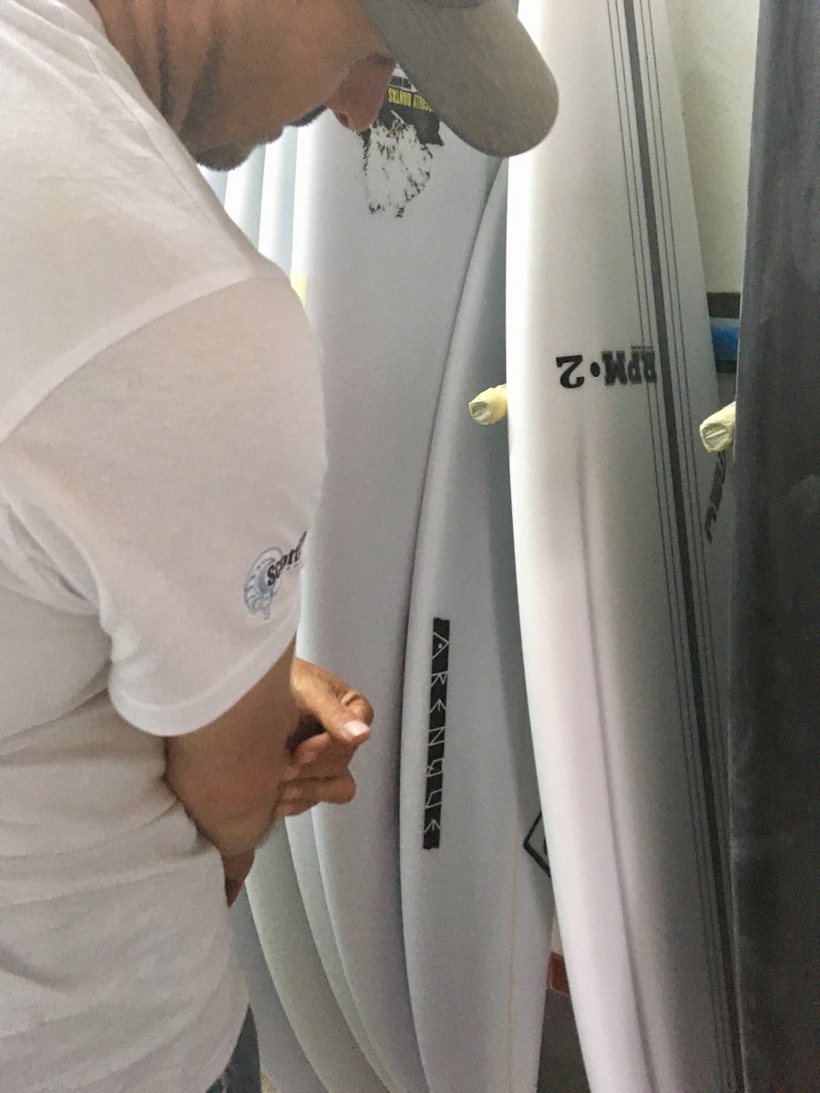 Scottish junior surf team arrived in Portugal today for the European junior surf championships. A few days of practise before competition starts on Sunday. Had a great visit to Jobsite surfboard factory today!