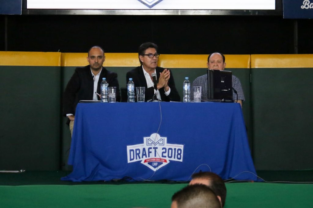 Liga_Arco's tweet photo. Un Draft donde la prioridad fue el pitcheo 💪
#DraftLMP2018 ✅
📝 https://t.co/jN2s6ex1hs https://t.co/Z5TikAUFSS