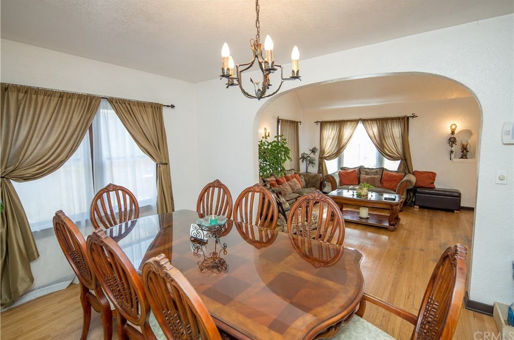 Standard_Marke8's tweet photo. 1217 S Parton St,
Santa Ana, CA 92707
3 beds 2 baths 1,415 sqft
OPEN HOUSE DATE!!!
Saturday July 21st 1:00P.M. - 4:00P.M.
FOR SALE
$550,000
Contact: Christine Burnette (657)-247-6215
#buildyourbrandwithus #getmoreexposure #realestatemarketing #hotlisting2018 #realestate https://t.co/M1JZWa7zKu