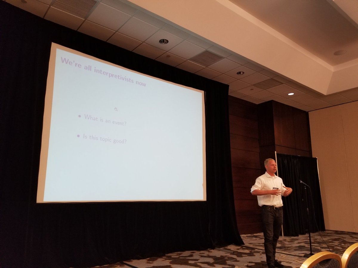 lwahedi's tweet photo. Rich Nielsen bravely explains to a room full of methodologists why we are all really interpretivists at #polmeth2018 https://t.co/6fbYSr6Nw5