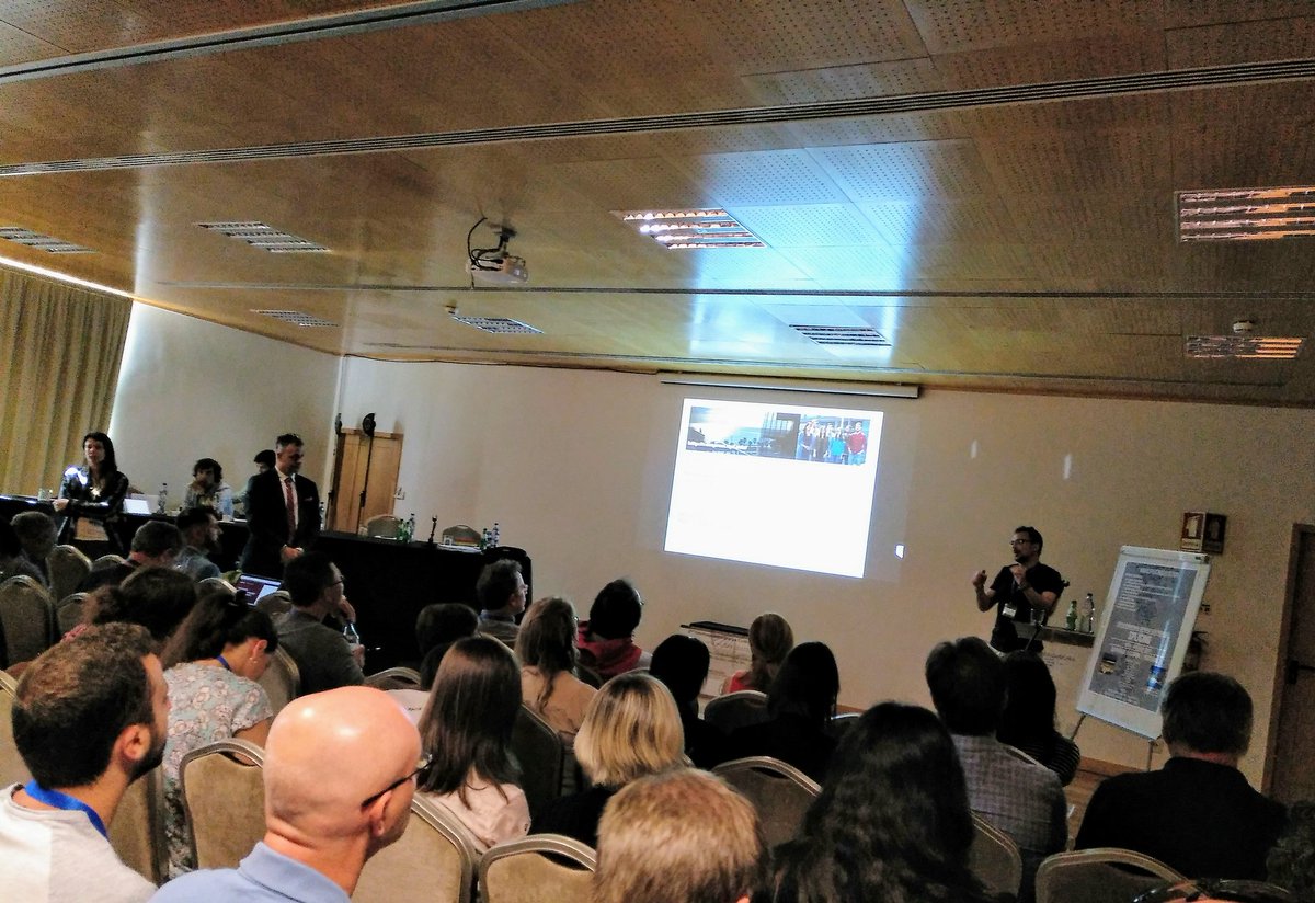 CeronLab's tweet photo. Back from https://t.co/jFxgE2iCMf conference at caparica coast in Portugal. Five days immerse in #splicing with 200 people in a wonderful venue. Top speakers. Top people to share science, food and drinks.
#splicing2018 https://t.co/N5rjk5U3Et