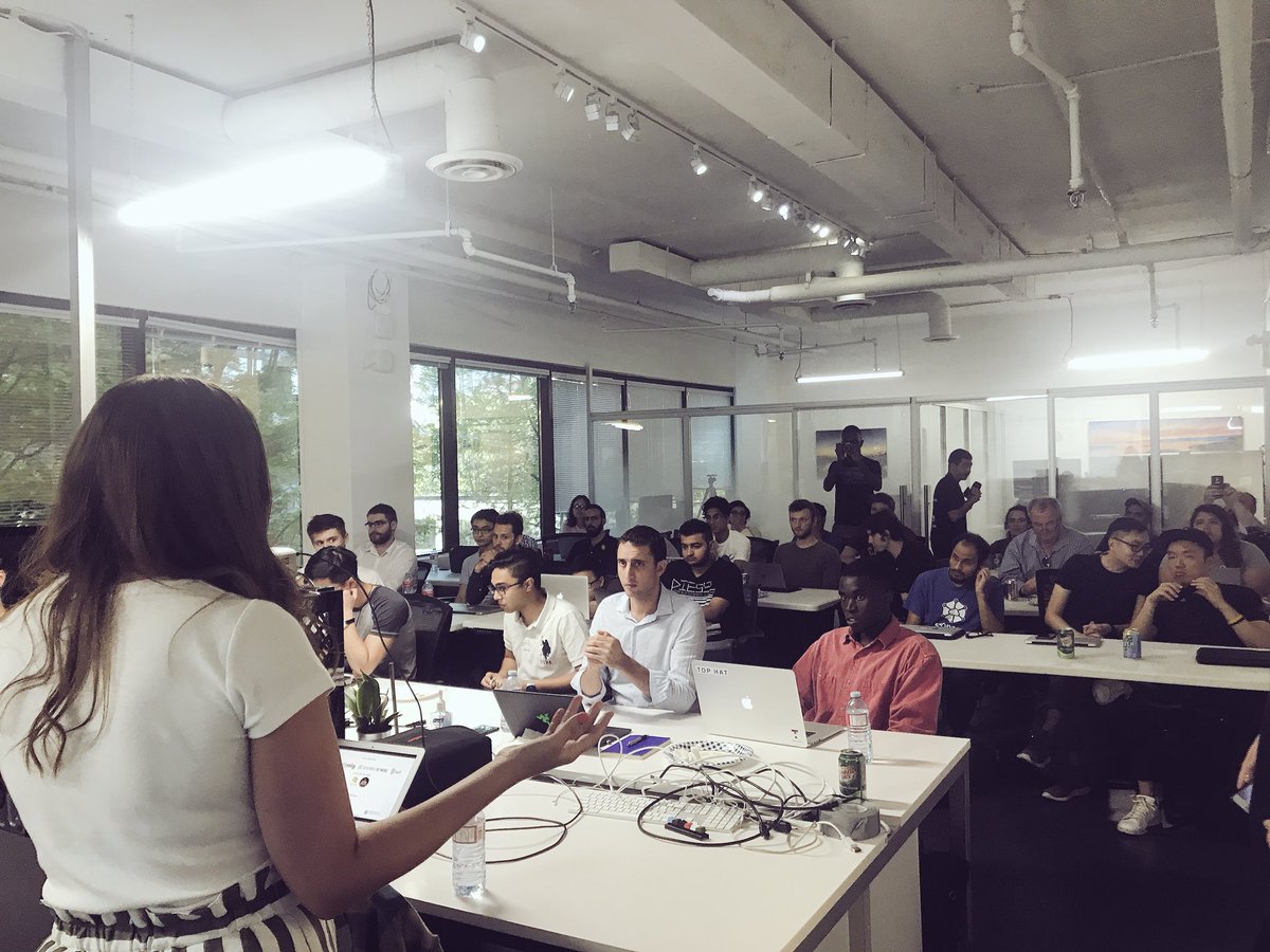 blockchainSoTO's tweet image. Happening rn: @blockchainSoTO x @SkrumbleHQ Monthly Coding workshop together w @nobul @shyftnetwork @MlgBlockchain @CryptoCanucks &amp;amp; #Chainsafe 👾 it’s a full house!