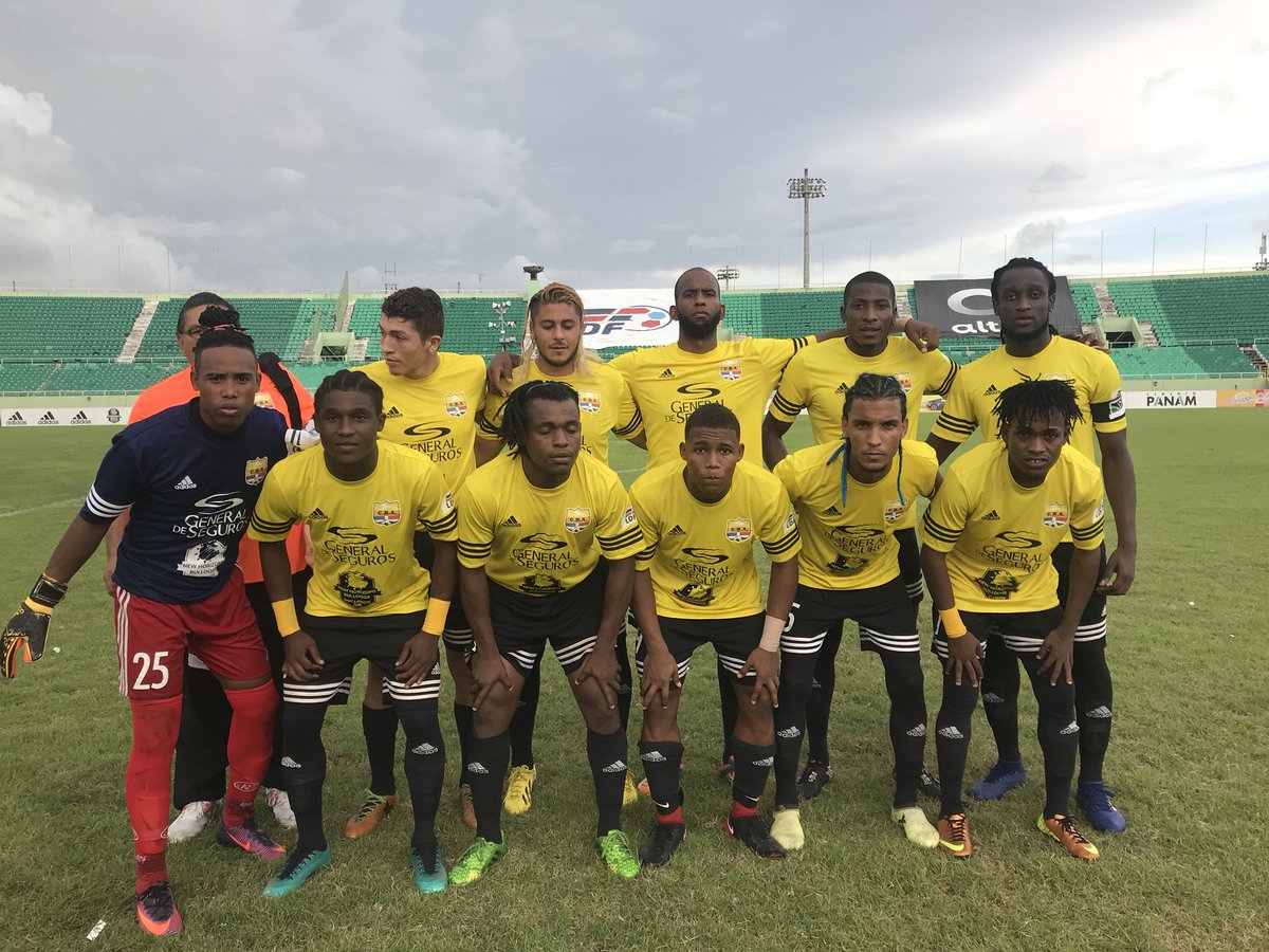 ClubBarcelonaA's tweet photo. #CBA 0-0 #ClubAtleticoSc medio tiempo!!!
#SomosCBA ❤️💛💙
#ClubBarcelonaAtletico
#Contrescorazones #CBA #LDF2018 https://t.co/VmipPgOBmJ