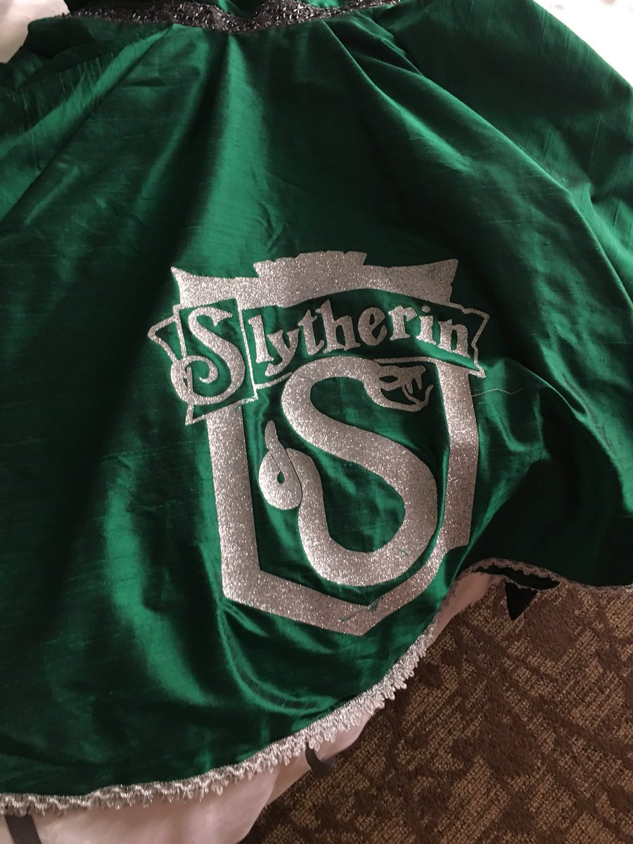 jennyholi's tweet image. Here we go! #RITAGH #RWA18