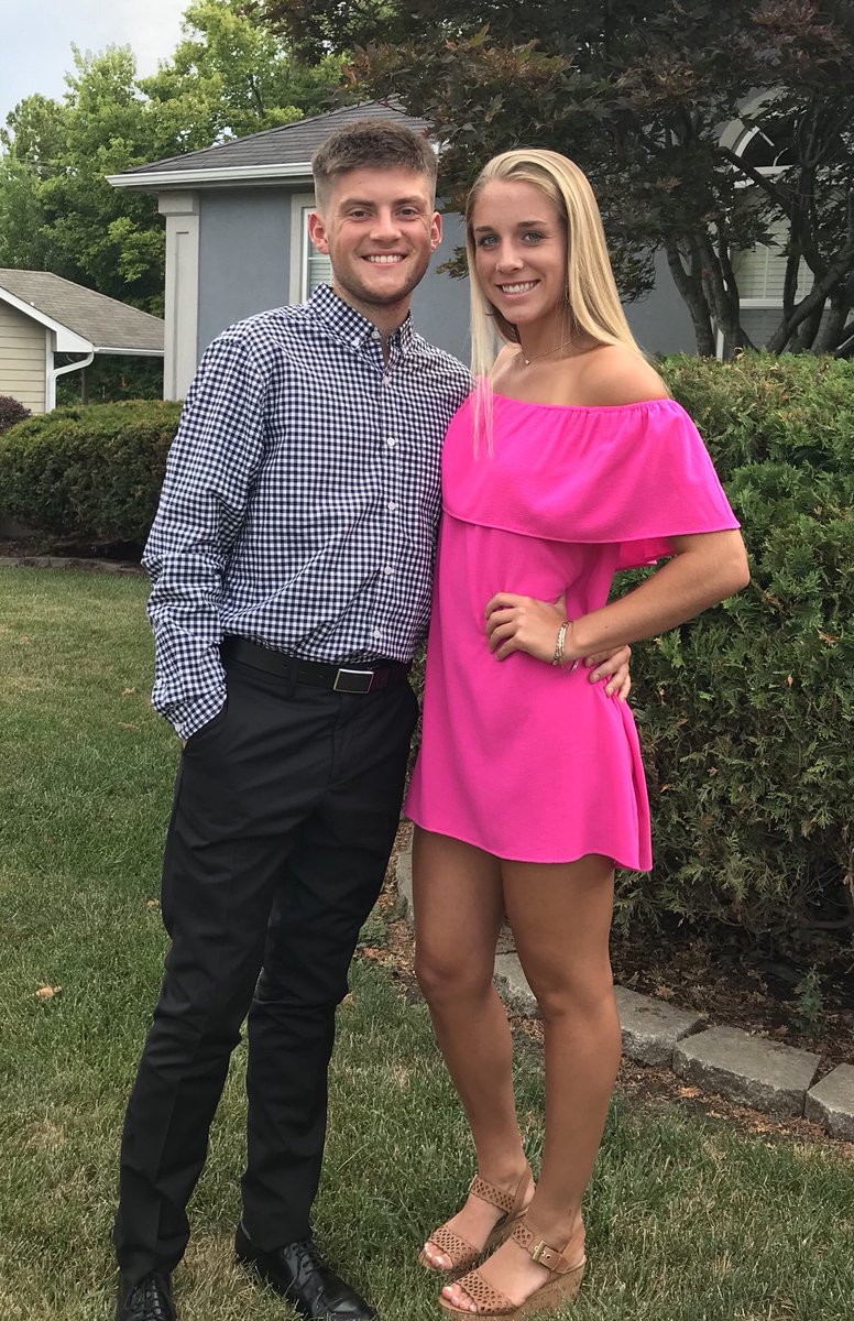 KfloydKristin's tweet photo. Off to the Tribbys! https://t.co/PAKSH8rZTl