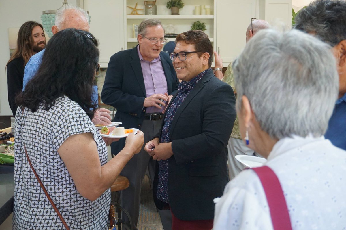 salgadoforsb's tweet photo. Thank you to all of the neighbors, friends and supporters who came out to the meet and greet on Sunday! I got to hear more about the concerns for our public high schools and how I can best serve this amazing community! 
#SalgadoForSchoolBoard
#HuntingtonCommunity
#MeetAndGreet https://t.co/CPIetCKZQk