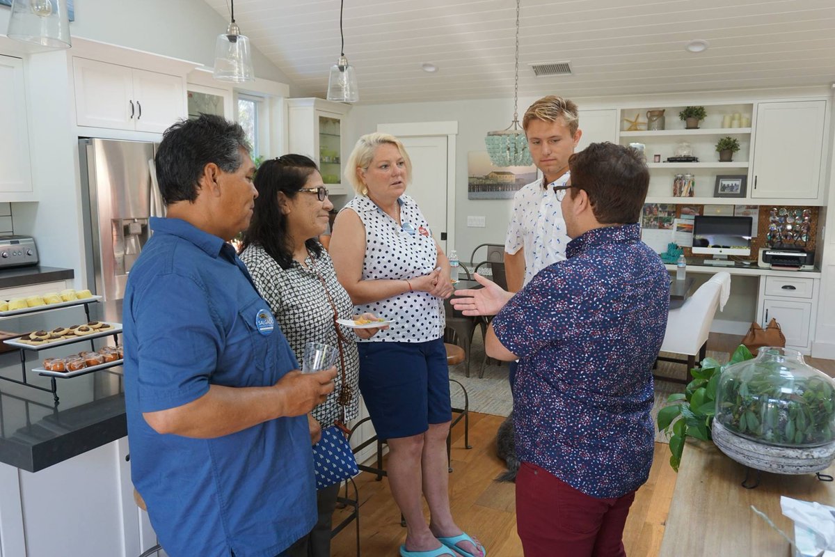 salgadoforsb's tweet photo. Thank you to all of the neighbors, friends and supporters who came out to the meet and greet on Sunday! I got to hear more about the concerns for our public high schools and how I can best serve this amazing community! 
#SalgadoForSchoolBoard
#HuntingtonCommunity
#MeetAndGreet https://t.co/CPIetCKZQk
