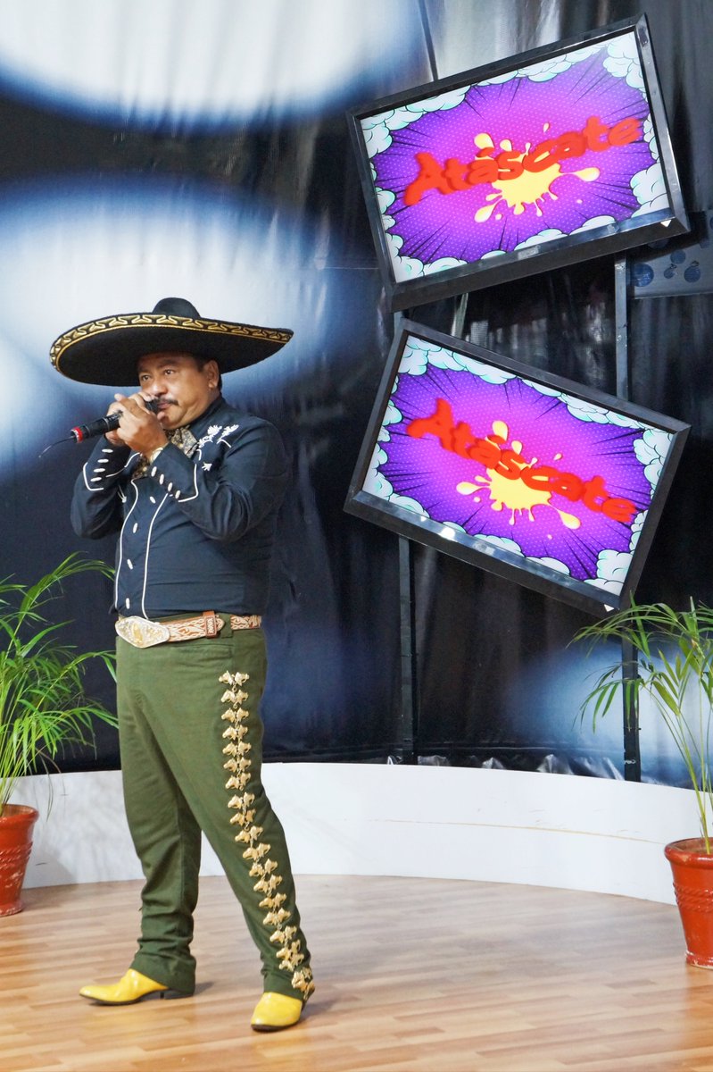 atascateoficial's tweet photo. . @radionatasha  se enamoró de la interpretación de Homero Vázquez. https://t.co/qbGqC07VUX