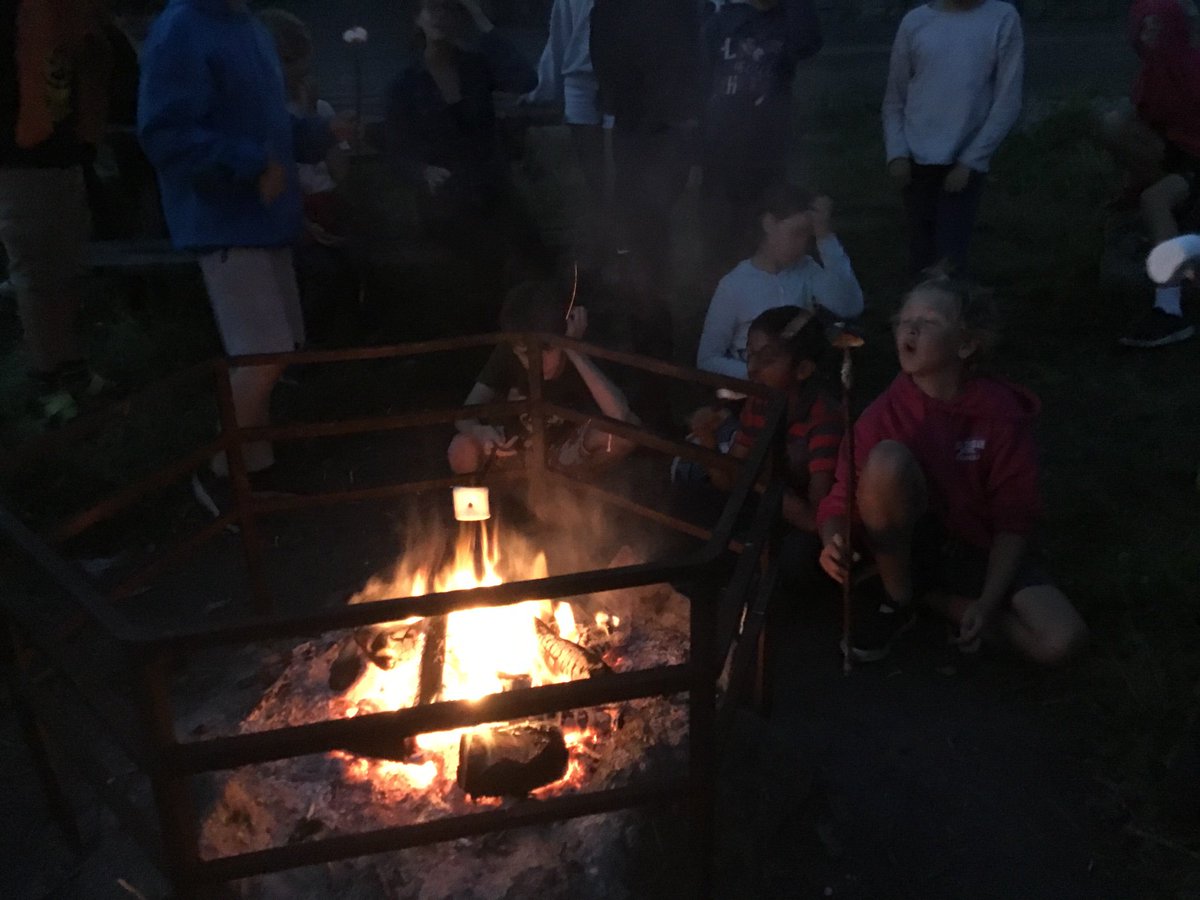 TopshamSchool's tweet photo. A fab end to our residential tonight, talent show and marshmallow around the camp fire. https://t.co/ljxoeSFiQx