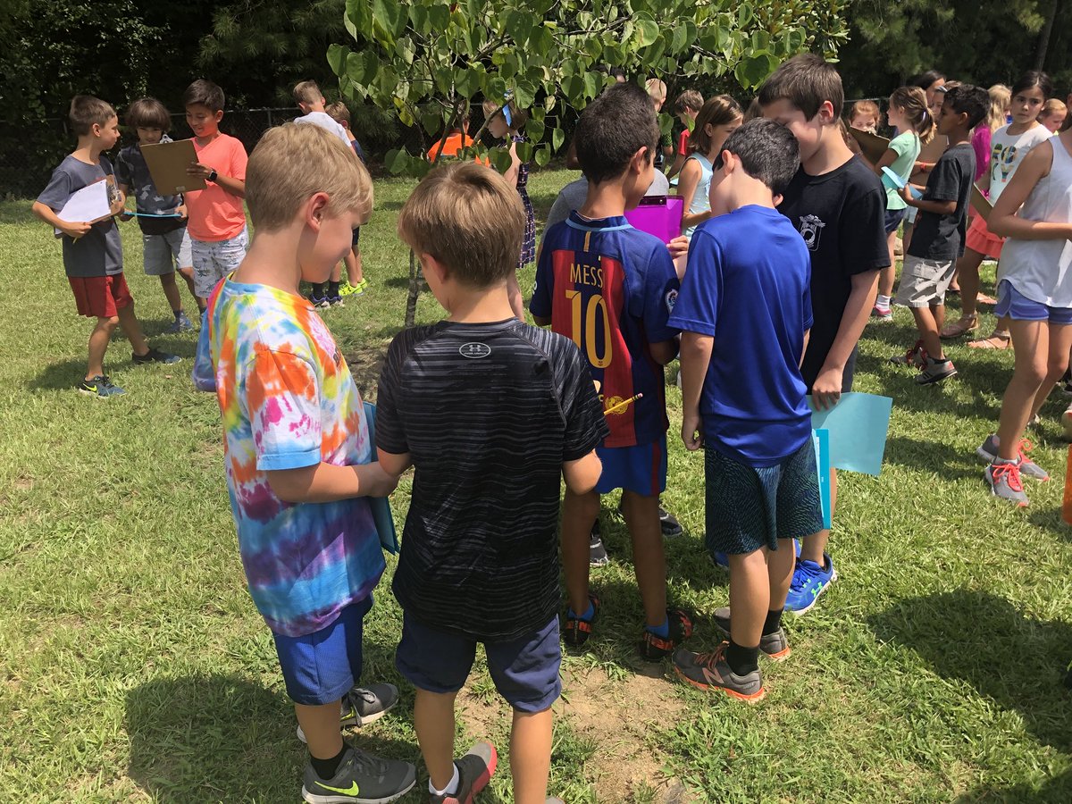 RattingerOCE's tweet photo. Meeting new friends across tracks and collecting data in the “backyard.” Loving these fourth graders! @OliveChapelElem @joynersjewels @anne_barnes16 https://t.co/VBpBDgCI3u