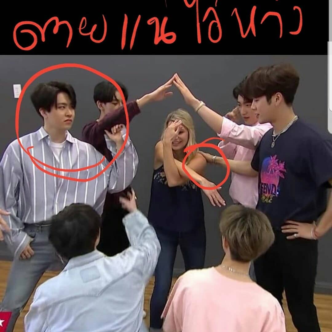 namfon_swag's tweet image. ไอ้หวังตายเเน่ ตายเเน่ๆไอ้หวัง 😂😂😂😂เเจ๊คเมียมองเเรงเเล้วนะ #got7 #igot7 #jackjae #jakcson #youngjae #แจ็คสัน #ยองแจ #แจ็คแจ #영재 #잭슨 ❤❤❤❤❤❤❤