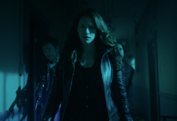 ‘Van Helsing’ Trailer: Syfy Reveals First Bloody Action-Packed Look At Season 3 – Comic-Con deadline.com/2018/07/van-he…