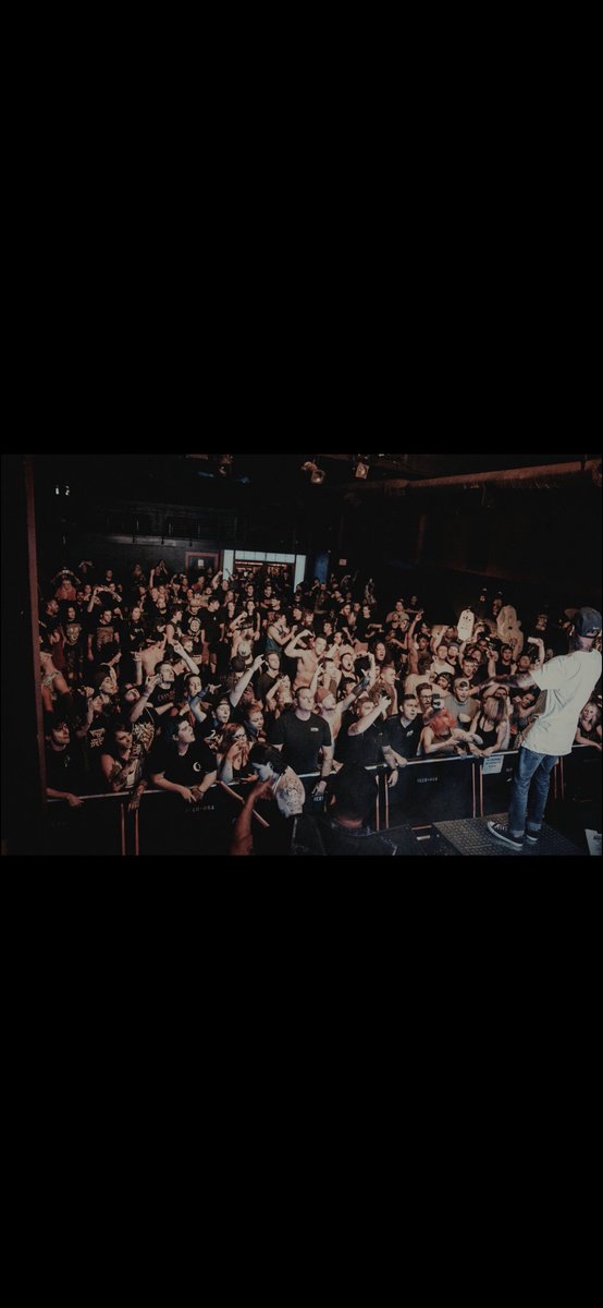 Dannyuabb's tweet photo. Itโs not about how many ppl are in the room to watch you play your music. Itโs about how many ppl in that room you can inspire with your music. #keepitleal ๐ธ- @dontshootskrlx https://t.co/05Nz6KLKsN