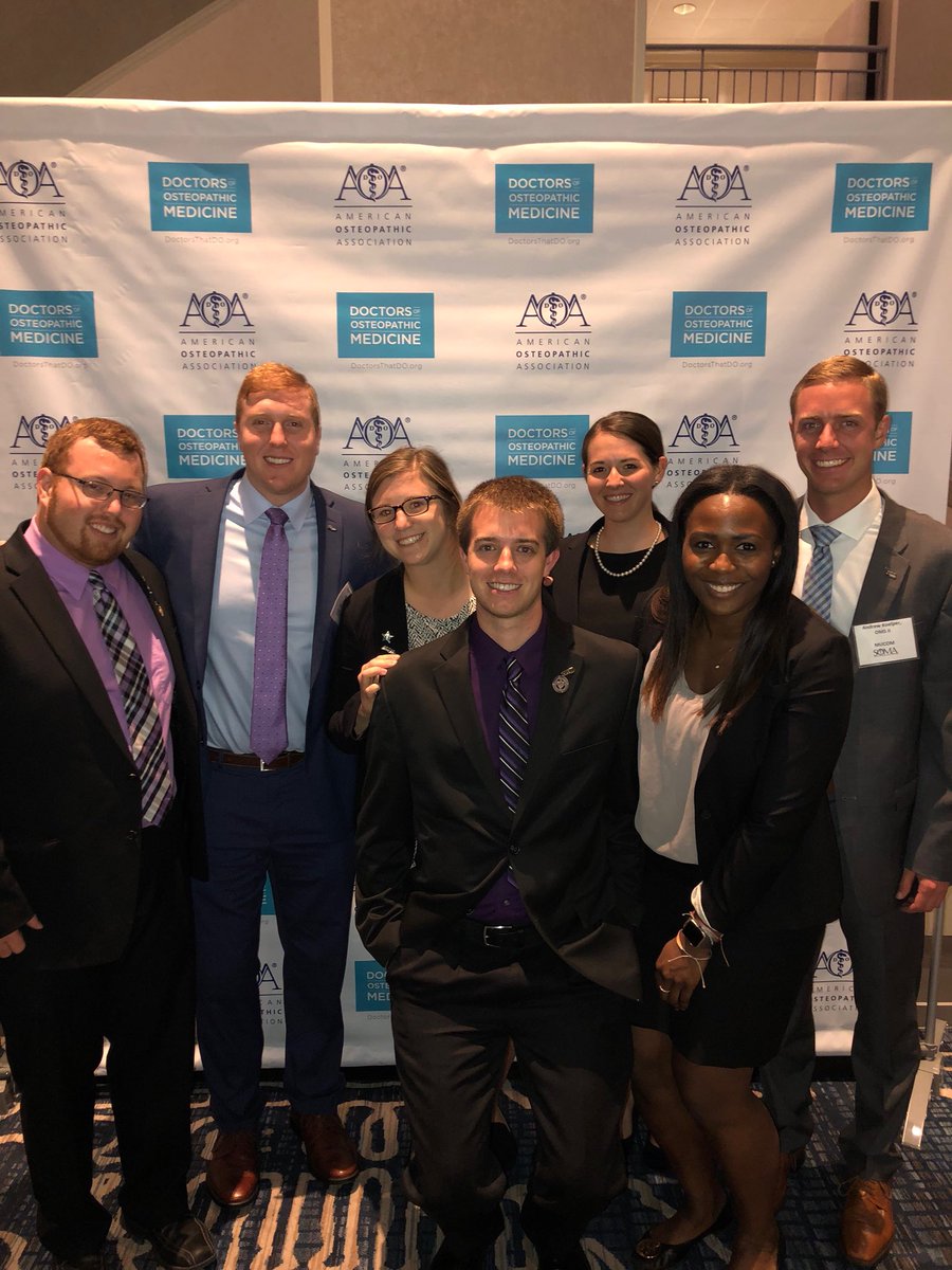 adargos91's tweet photo. @IndianaOsteo @MUCOM_Indy MU-COM COSGP and SOMA reps serving as the student voice at the National Osteopathic Student Caucus (NOSC). #COSGP #NOSC https://t.co/jZGMzTOHfe