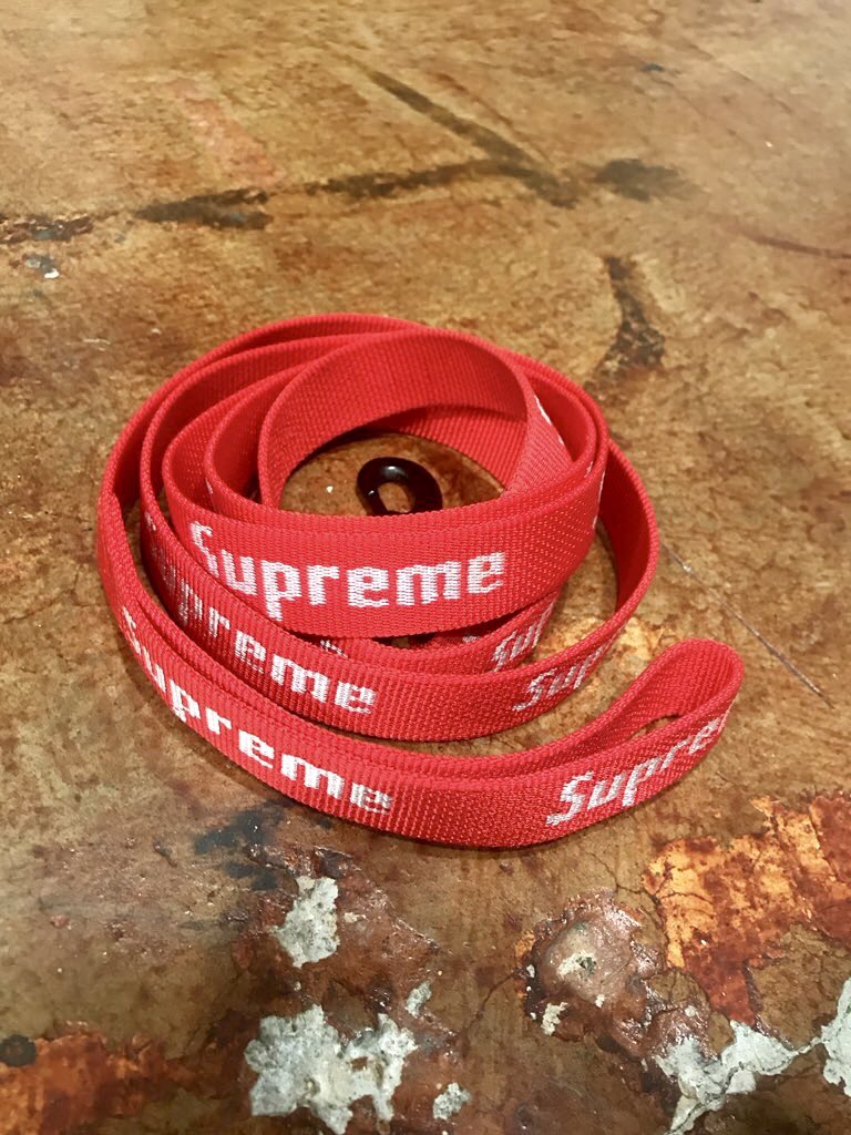 supreme leash