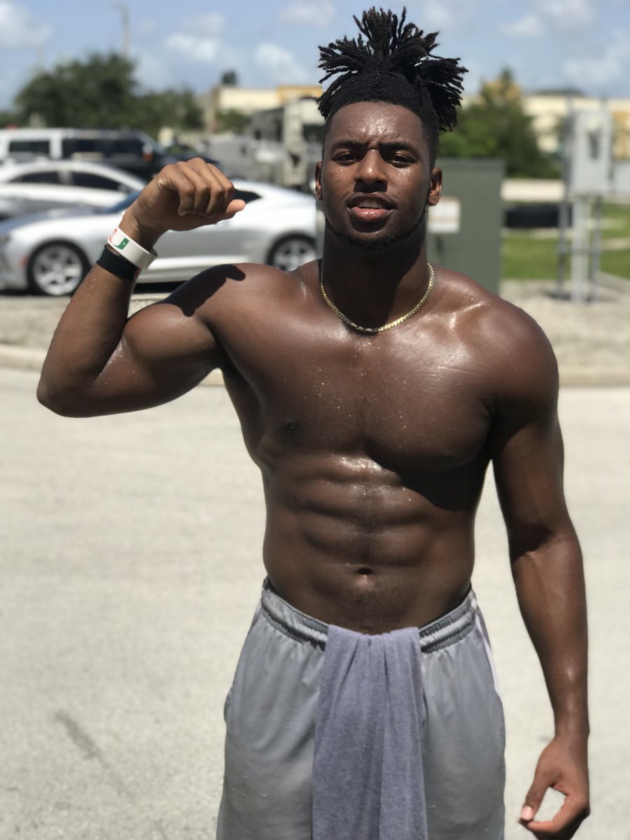 RipZee_Ryan's tweet image. Been threw a lot, learned from a lot of mess ups and I’m finally getting my chance to chase my dream. I’m gonna get it by any means 🏈🏆💯
#RipZee