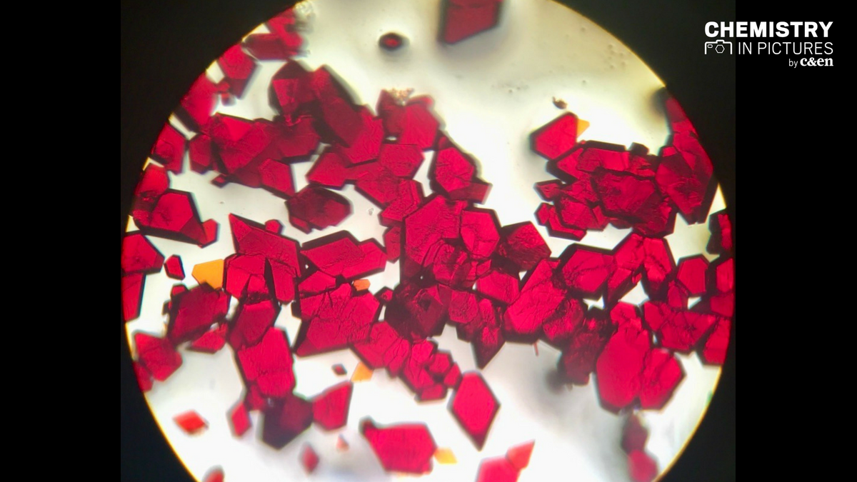 cenmag's tweet photo. Ruthenium rubies: graduate student @rachaelpickens from @ohiou made these crystals, by diffusing vapors of diethyl ether into a solution containing a ruthenium polypyridyl complex. https://t.co/cokyq0NIoH https://t.co/cbpKY0i9n1