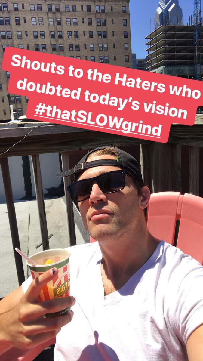 JamPackard's tweet photo. I’m such a douche on IG #DifferentMedium https://t.co/BhVcp5mj5y