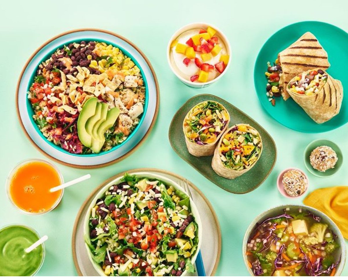 FreshiiELakeRd's tweet photo. Lettuce make you something great for lunch! We have options for everyone - plus they're all customizable! #fuelledbyfreshii #eatenergize #freshiibootranch https://t.co/tFsCrWId8R