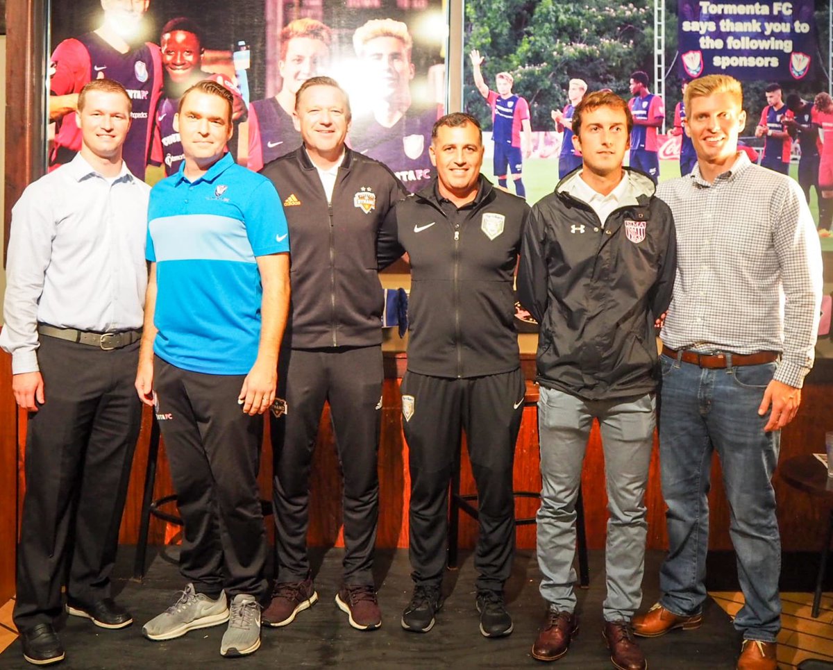 Chris_MaddenUSL's tweet photo. Thank you to @Tormenta_FC and @dvantass for a first-class press conference! Good luck to all @USLPDL teams competing in the Southern Conference games this weekend! #Path2Pro #PDLPlayoffs https://t.co/X5swxu71xB