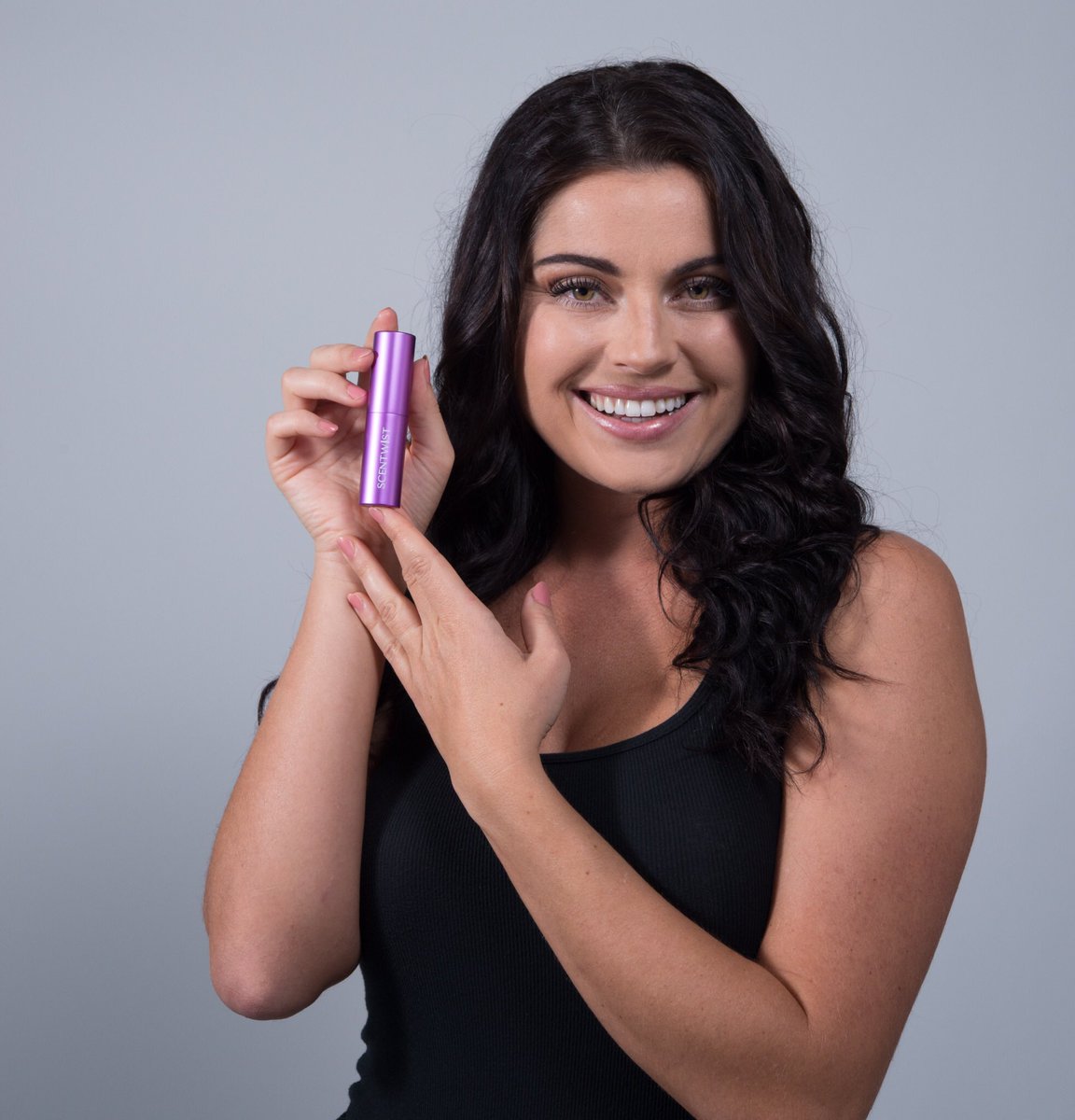 scentwist's tweet photo. Beauty is power; a smile is its sword. Special shoutout to the beautiful #VeraNova #scentwist #influencerstyle #model #actress #fragrancelover #tbt #thursdaythoughts #TBThursday #NewYork_ig #newyorklife #newyork_world #centralparkmall #centralparknyc https://t.co/CbNG6Ikmqi