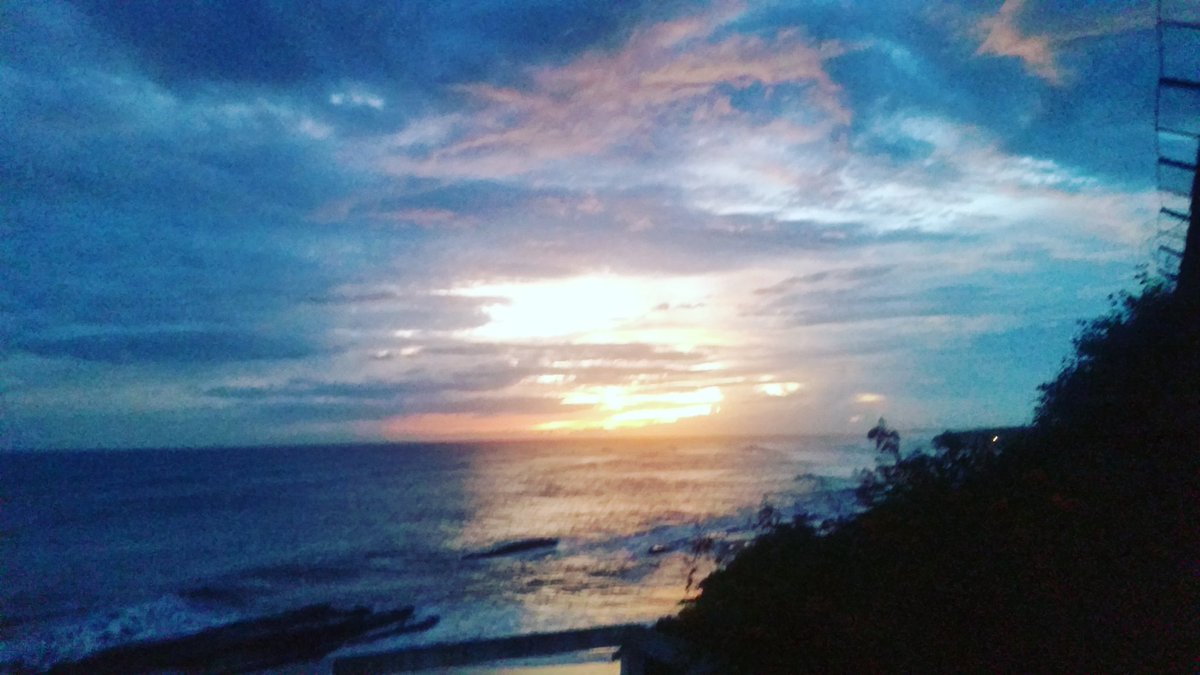 Stacypineda005's tweet photo. #tbt Podras sacar a la sirena del mar pero nunca podras sacar el mar de la sirena🌊.Aca un #tbt #sinfilter las maravillosas creaciones de Dios. https://t.co/7zOWDTWLaB