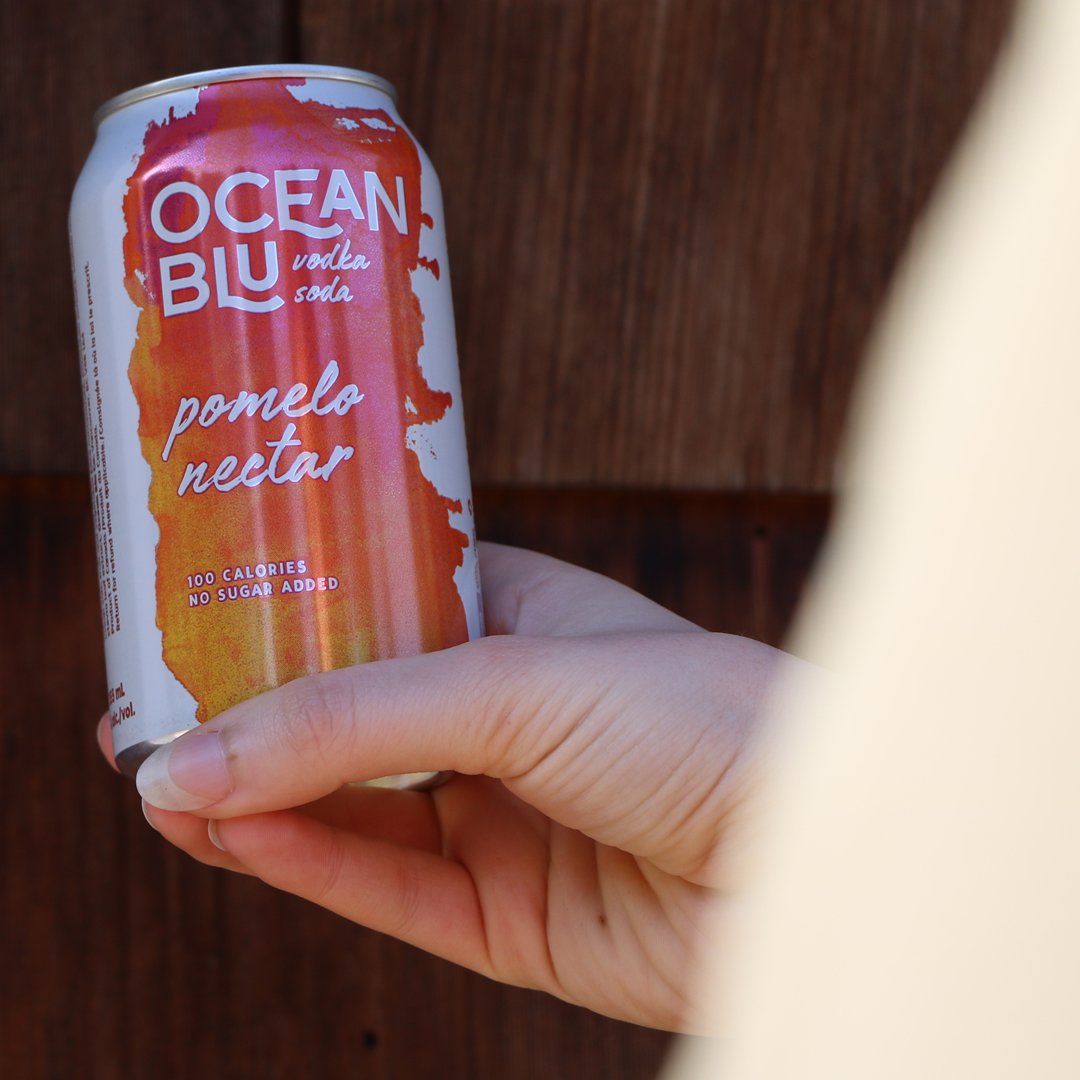 drinkoceanblu's tweet photo. coolers can have up to 20 grams of sugar! Who needs that!? Ditch the sugar and grab a Pomelo Neactar! The full flavor vodka soda with zero sugar &amp; zero carbs! #drinkwelldogood https://t.co/jWTu0IMwRI