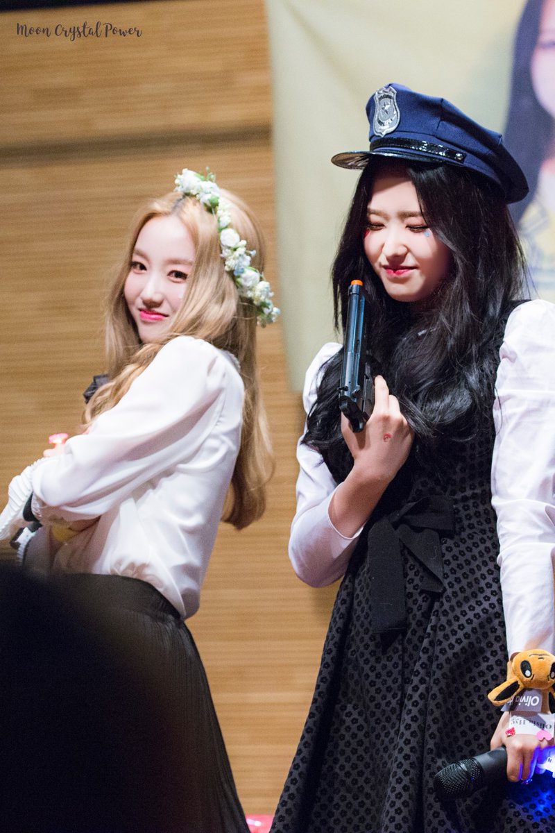 hyewongallery's tweet image. ✿ฺ･:* 180408 ┊͙ #고원 #올리비아혜
♡͢   © moon crystal power