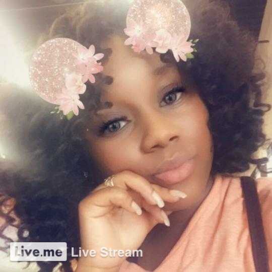 kfash0's tweet photo. 🙌 YASSS It's time for a great show Lalah22_:  https://t.co/D53xEsqZcP https://t.co/il25Aon9SM
