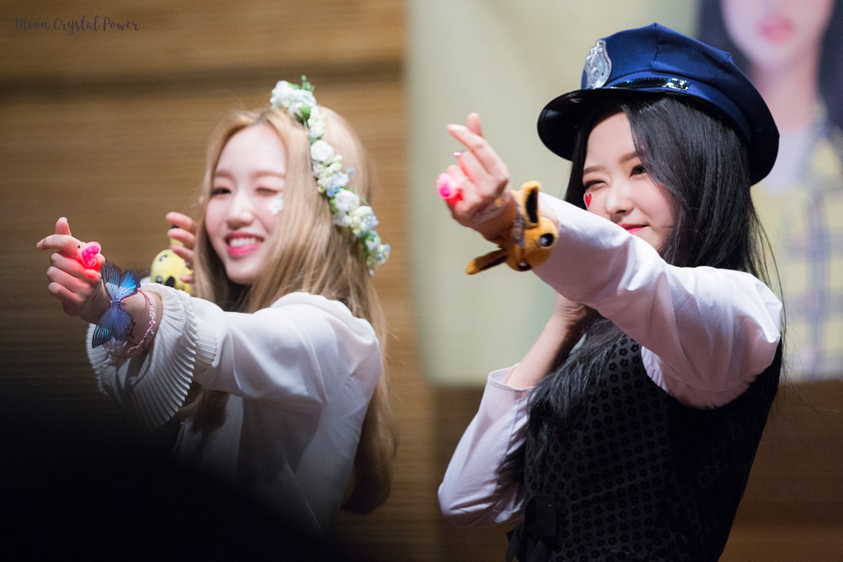 hyewongallery's tweet image. ✿ฺ･:* 180408 ┊͙ #고원 #올리비아혜
♡͢   © moon crystal power